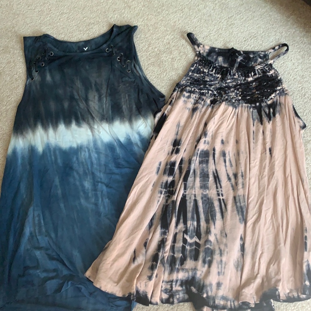 2 AE soft & sexy tanks